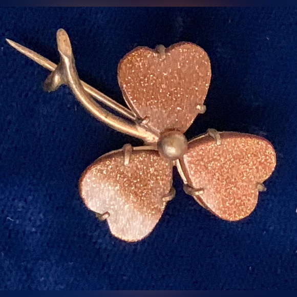 Antique Goldstone Clover Brooch 1850’s - Picture 1 of 2